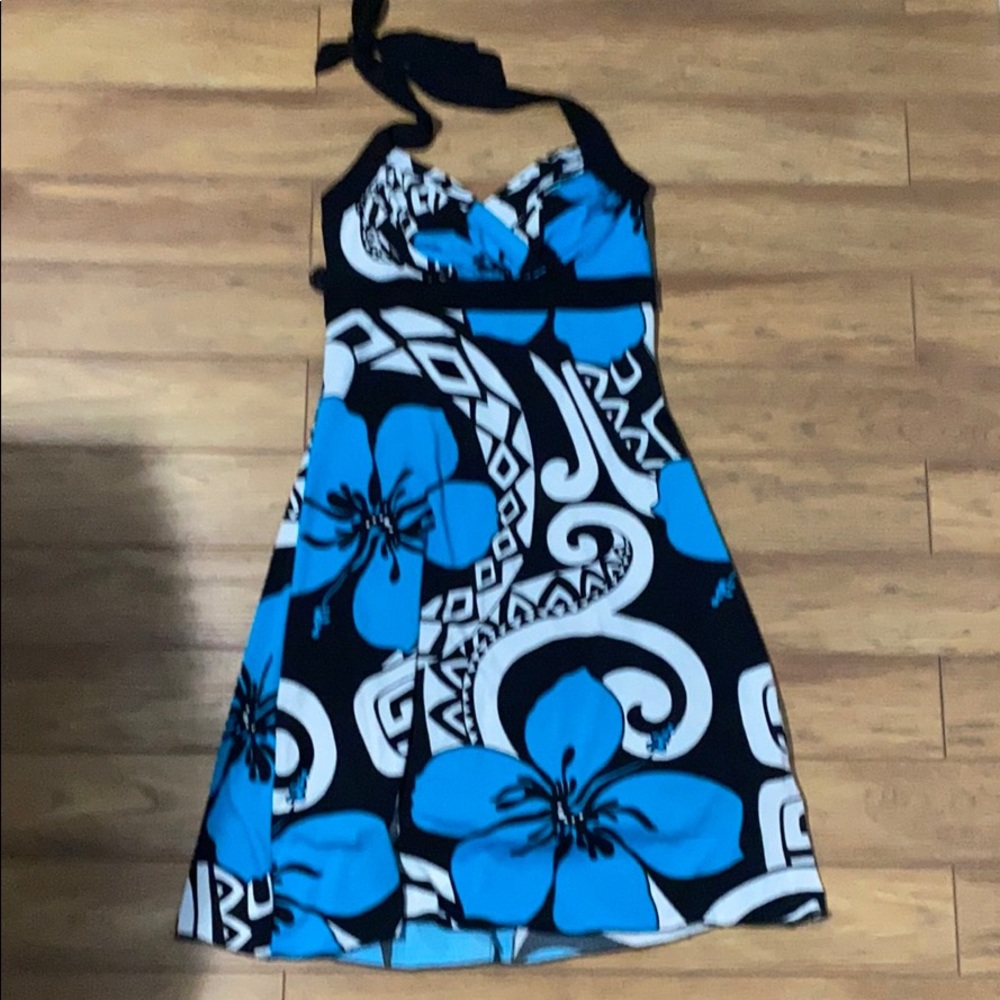 Blue dress